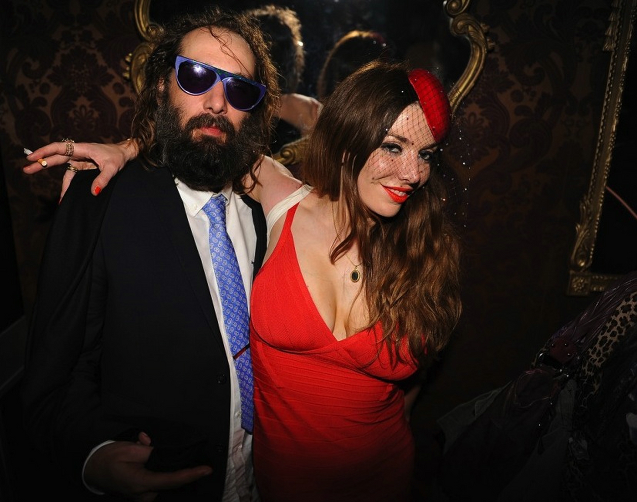 SEBASTIEN TELLIER  & AMANDINE DE LA RICHARDIERE