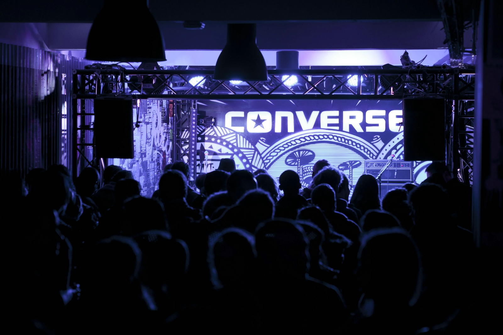 Converse Converse