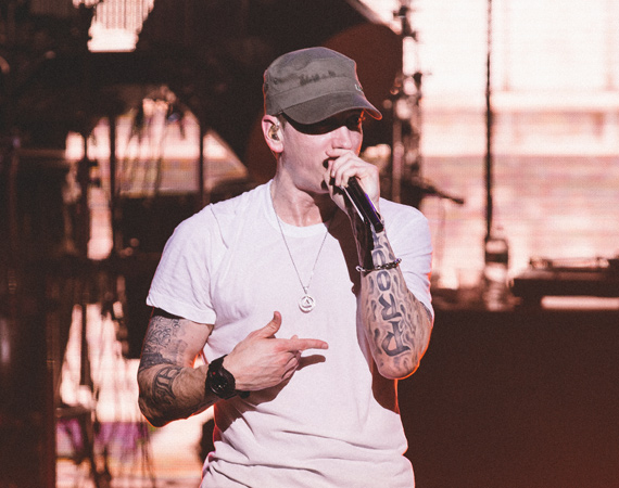 eminem-casio-g-shock