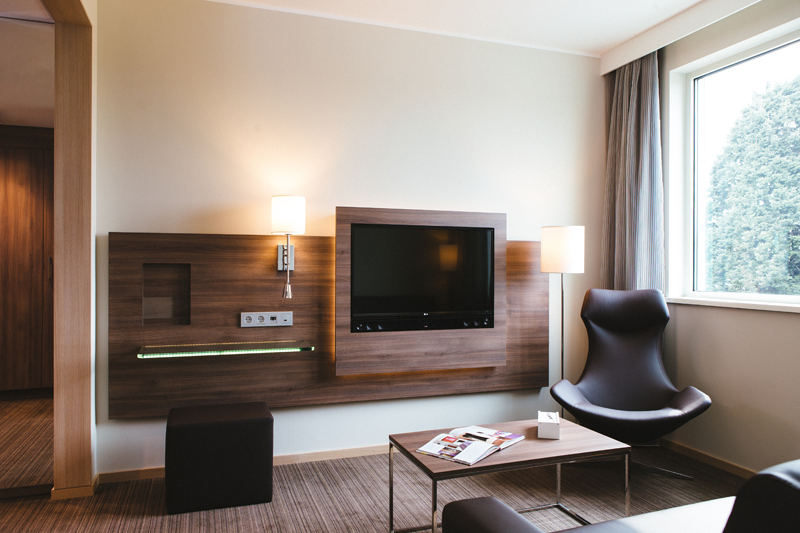Guestroom_Executive_King_MOXY HOTEL - MARRIOTT -MTRLST- MTRLSTDOTCOM - MILAN