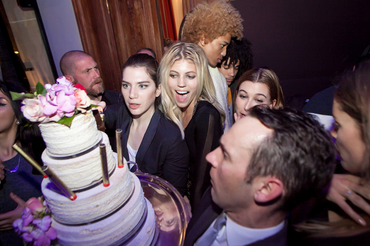 DEVON WINDSOR BDAY BASH AT PLAZA ATHENEE | PFW - MTRLST